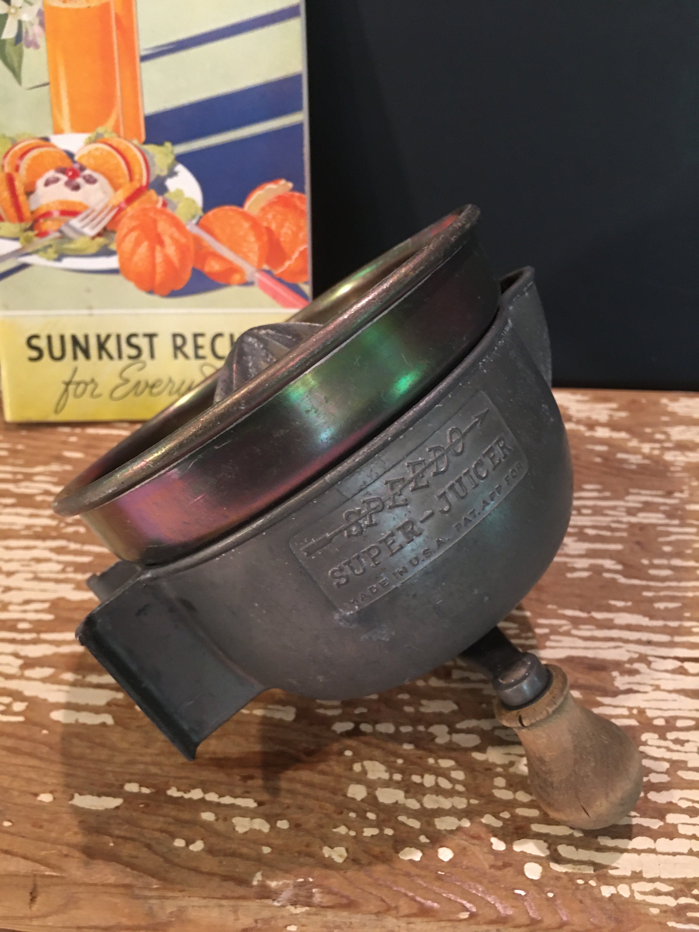 Dazey top fruit juicer