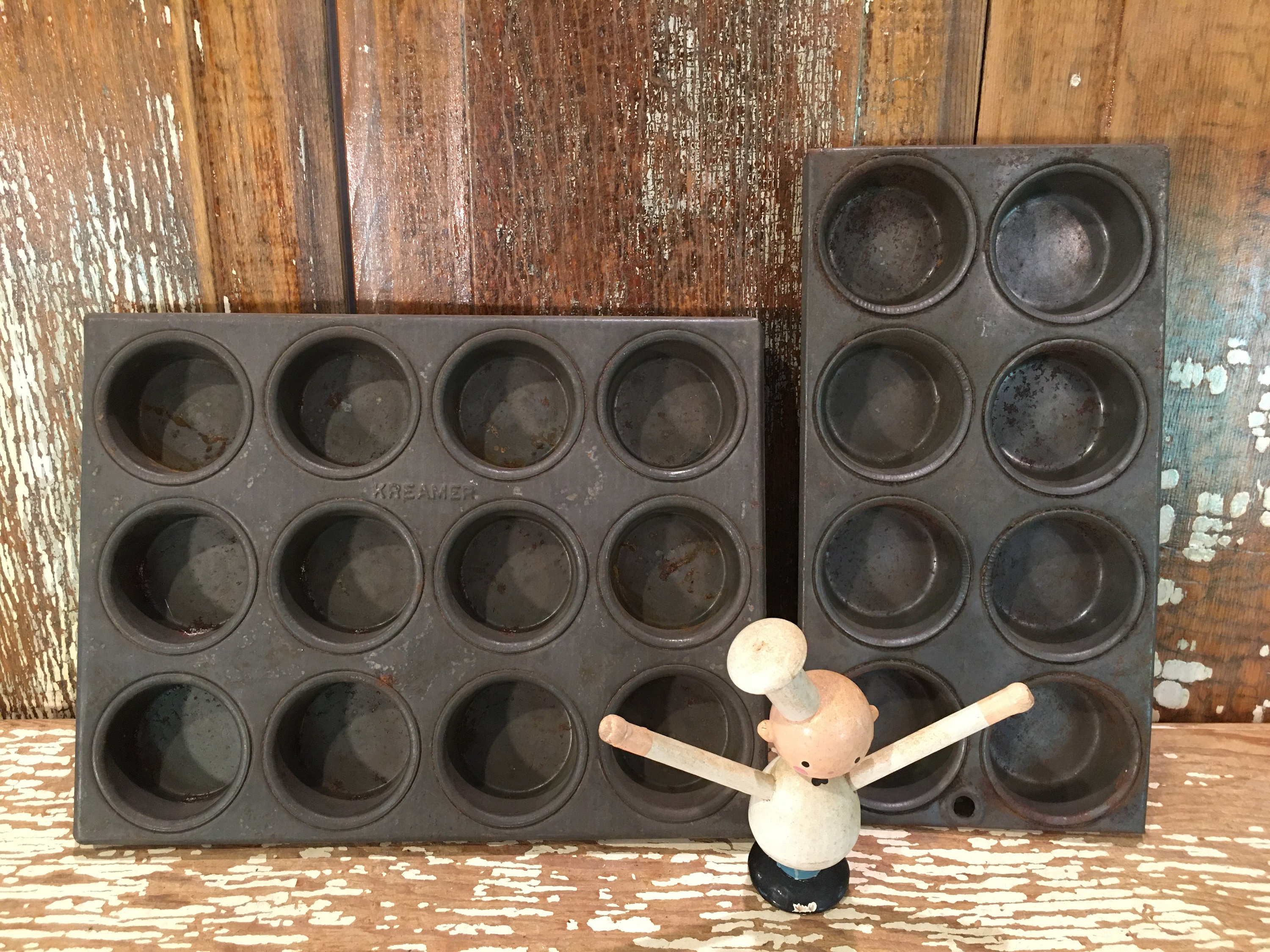 Distressed patina bakeware,primitive,mini muffin tin,set of 2,Kreamer,cupcake 12 and 8 cup,tin,rustic,farmhouse,cookware,baking,bakery decor