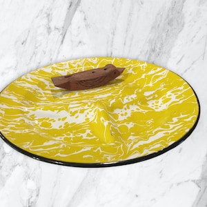 Yellow and white marbled enamel dinner plate,11&quot; round,camping,picnic,enamelware,divided dish,rustic,farmhouse,kitchen decor