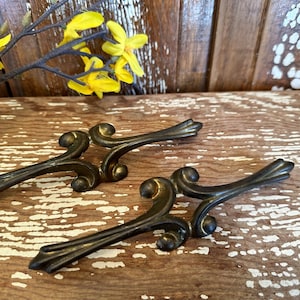 Long brass drawer handles,set of 2,vintage hardware,art decor cabinet drawer pulls,7&quot;,brass restoration hardware,dresser drawer,tarnished