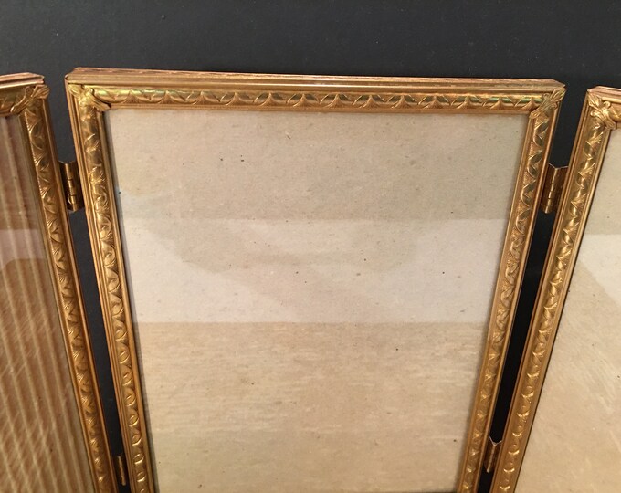 Gold Tone Frame 8 X 10,triple Picture Frame,glass Front,ornate Elegant,art Decor,folding Frame
