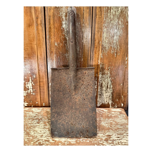 Antique  rusty shovel head,wood handle,garden,outdoor tool,rustic,old tool,garden art,salvage,steampunk,industrial,squared,20" long