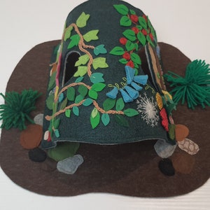 Felt cave house for playscape mat