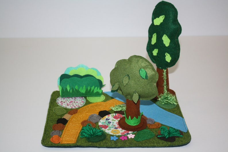 Felt forest playscape for toddler pretend play image 7