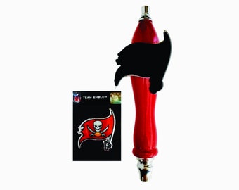 Tampa Bay buccaneers Bucs  Beer Emblem and Tap Handle Kit Gift men's Man cave Homebrew Bar Mancave