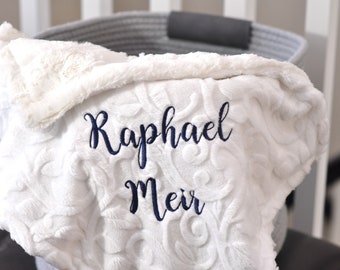 Personalisierte weiße Baby Decke-Jungen Baby Decke-Blaue Decke mit Namen-Baby-Dusche-Geschenk-Mädchen Baby Decke-Baby Junge Geschenk-Baby Mädchen Geschenk