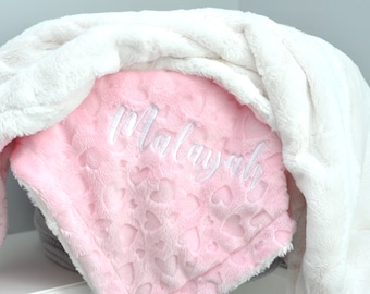 Roségoldene personalisierte Minky-Babydecke – Baby-Mädchen-Decke – personalisierte Babydecke – weiße Pfeildecke – Monogramm-Decke – Neugeborene