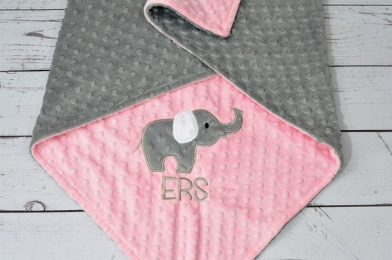 Couverture Personnalisee De Bebe De Bebe De Minky Rose Etsy Couverture Personnalisee De Bebe De Bebe De Minky Rose Etsy