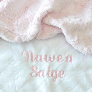 Personalized Baby blanket-Personalized Pink White Minky crib blanket-Arrow baby blanket-Baby blanket Girl-Personalized Baby Blanket Girl