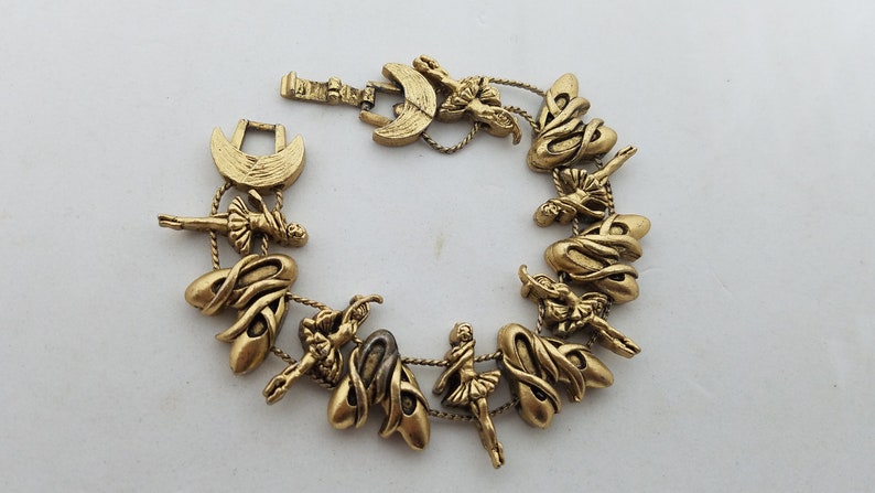 TOFA Ballerina Sliding Bracelet image 1