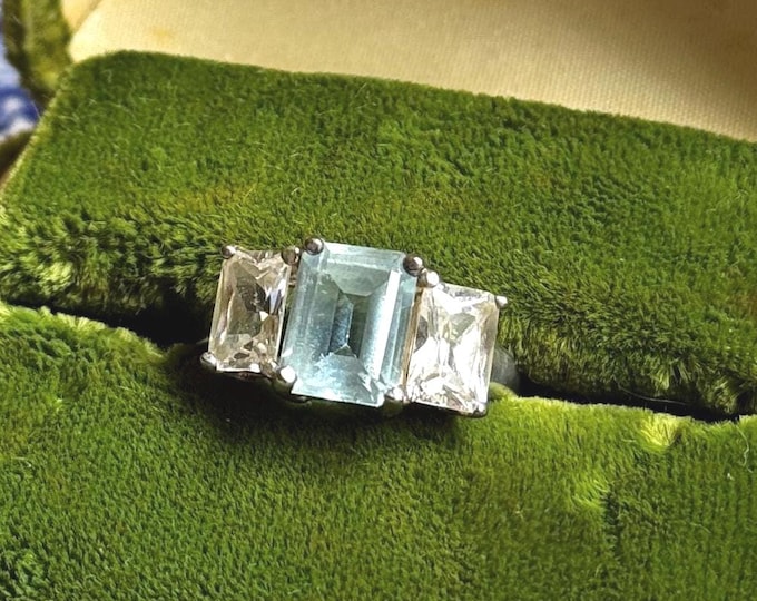 Vintage Blue Trilogy Ring