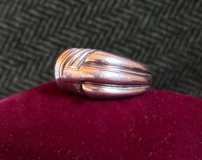 Vintage Modernist Ribbed Ring