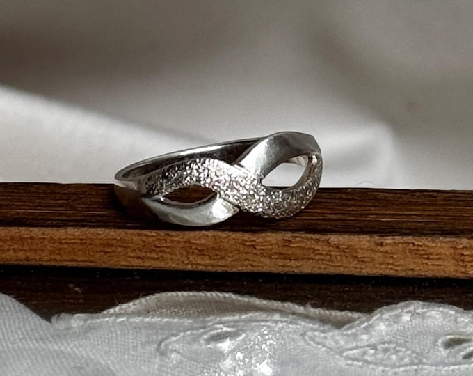 Vintage Infinity Ring