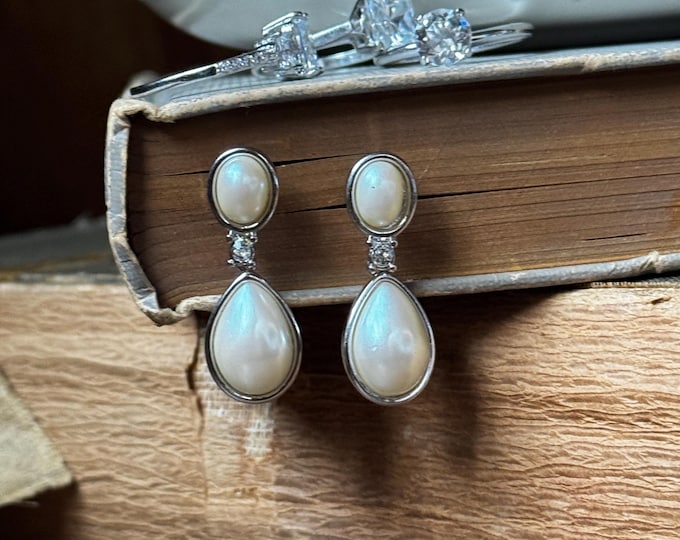 Pearl Drops