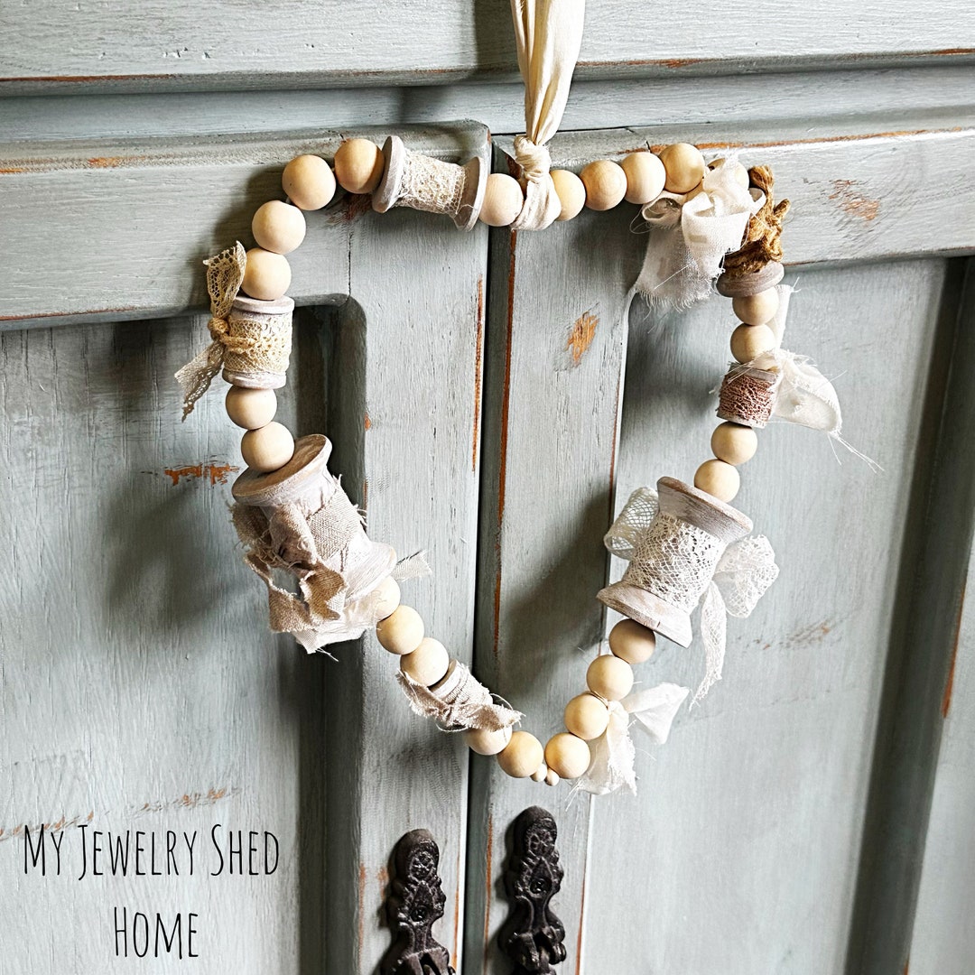 Wooden Bead Heart Wreath, Heart Shape Sewing Spool Wreath, Heart Wedding Prop, Vintage Shabby