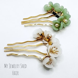 Blossom Flower Hair Fork, Floral Hair Pin, French Twist Hair Prong, Hand Beaded Hair Fork, Beach Wedding Hair Fork, Prom Hair Accessory