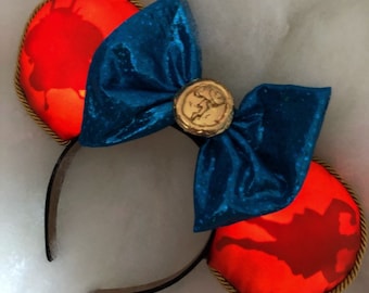 Silueta de Hércules con orejas de Mickey inspiradas en Disney