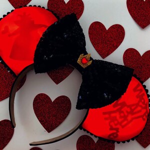 Alice in Wonderland silhouette Disney-inspired Mickey Ears - Queen of Hearts