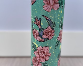 Vaso de inspiración floral rebelde