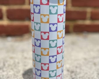 Vaso inspirado en la cabeza de Mickey a cuadros