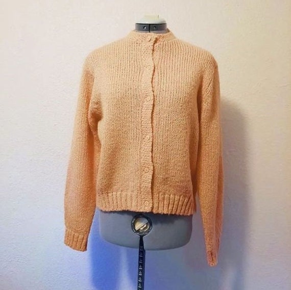 1960sVintage Midcentury Handmade Peachy Pink Knit… - image 1