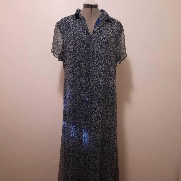 signature by robbie bee blue dress Robbie Floral Midi Dress in Blue
