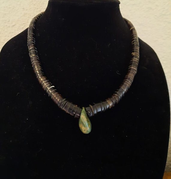 Native American Marvelous Vintage Santo Domingo Shell & Turquoise Sterling Silver Necklace Native American Marvelous Vintage Santo Domingo Shell & Turquoise Sterling Silver Necklace
