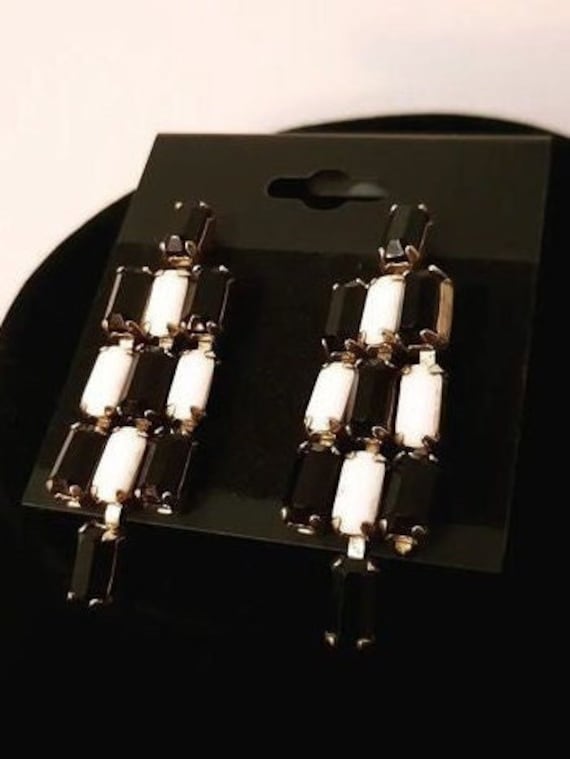 1940s Glass Chandelier Screw back Earrings