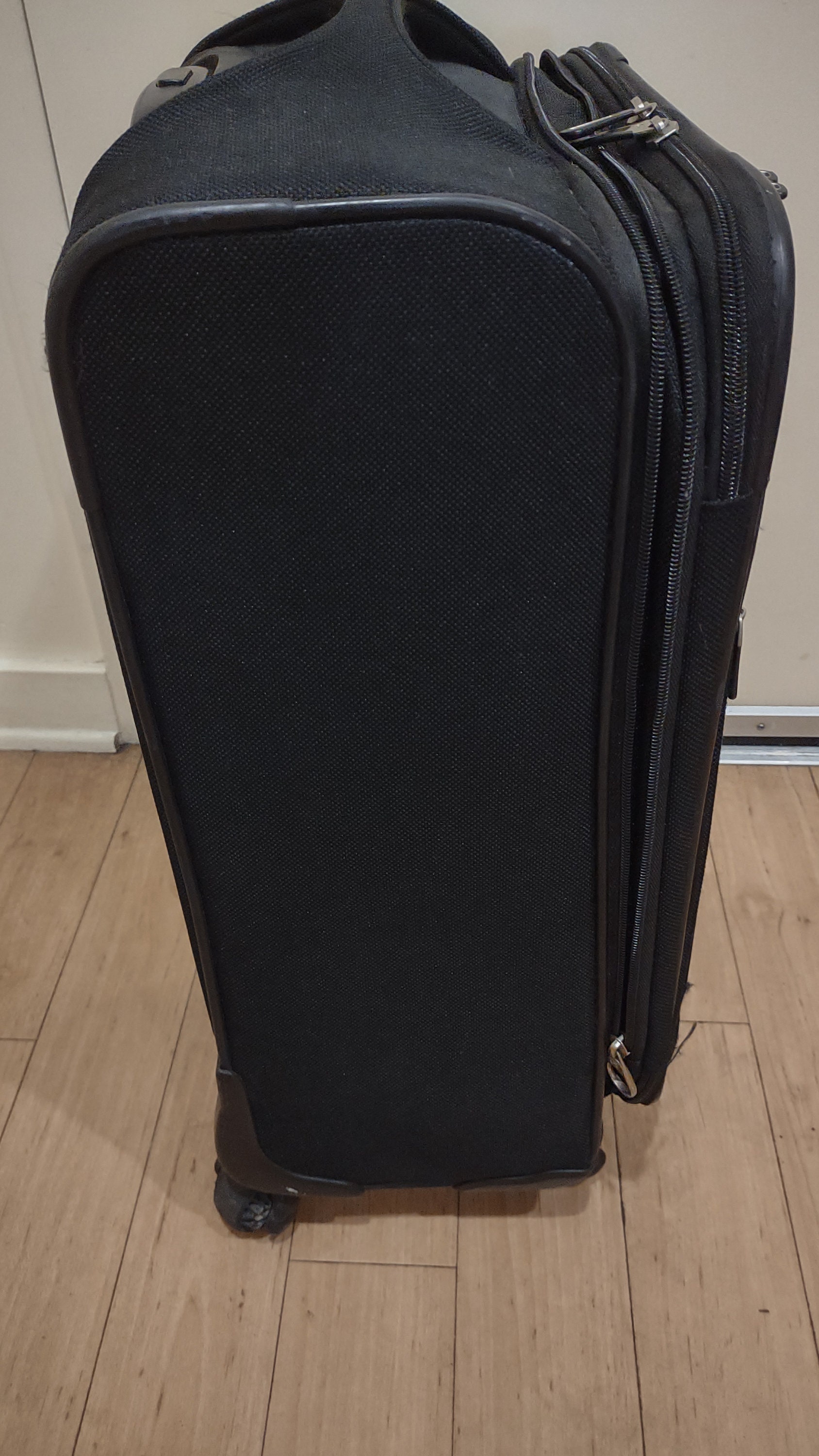 American Tourister Ilite Xtreme Suitcase Black Etsy