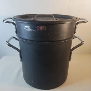 VTG CALPHALON Commercial 8 Qt Quart Stock Pot, Strainer, 808 w/Lid Aluminum USA