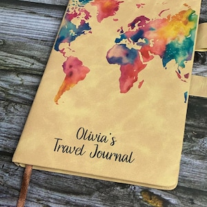 Carnet de voyage personnalisé, carnet de notes A5, porte-stylo, marqueur de page, couverture rigide, fermeture magnétique, reliure cousue 200 pages, carte du monde