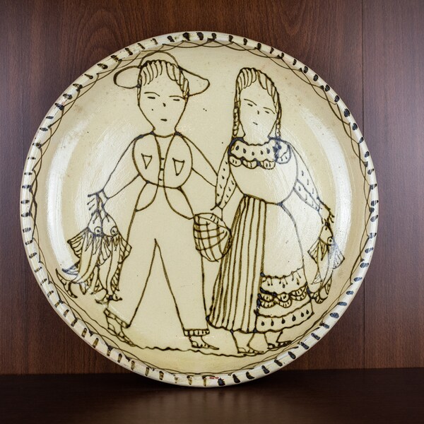 11" Man and Women Fishing Decorative Vintage Ceramic Plate Wall Hanging Folk Art Consuelo Rendon Pena Tzintzuntzan Mexico