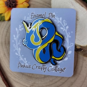 Ribbon Eel Pin