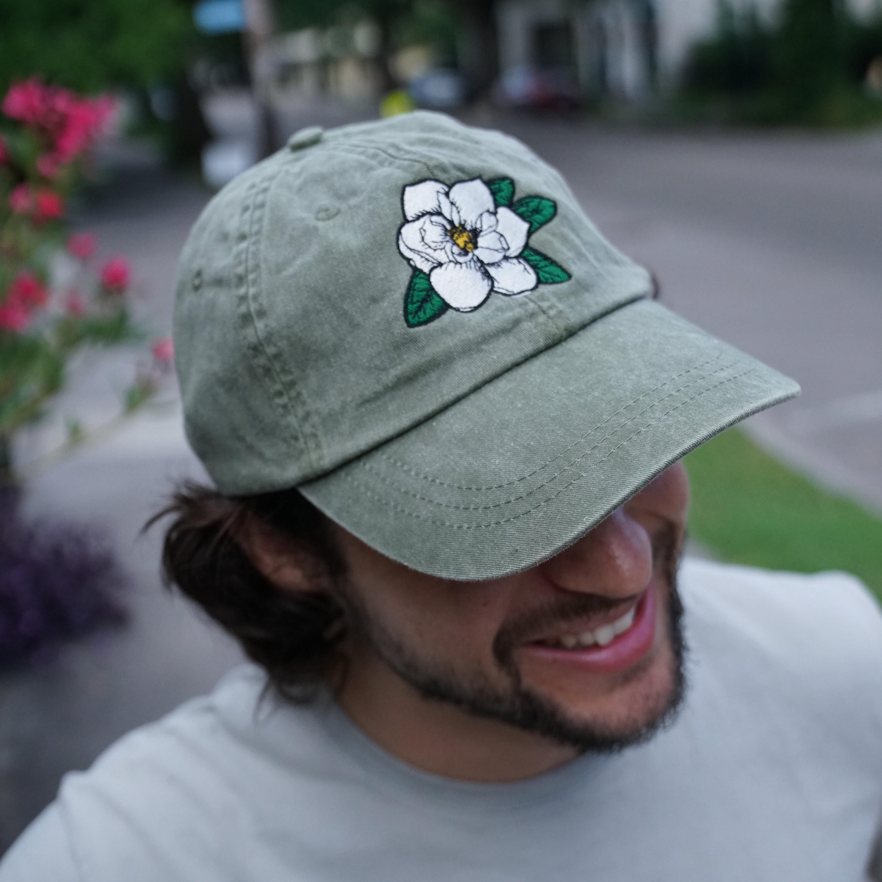 Magnolia Embroidered Cotton Cap: Garment-washed Cotton Twill  display picture 1