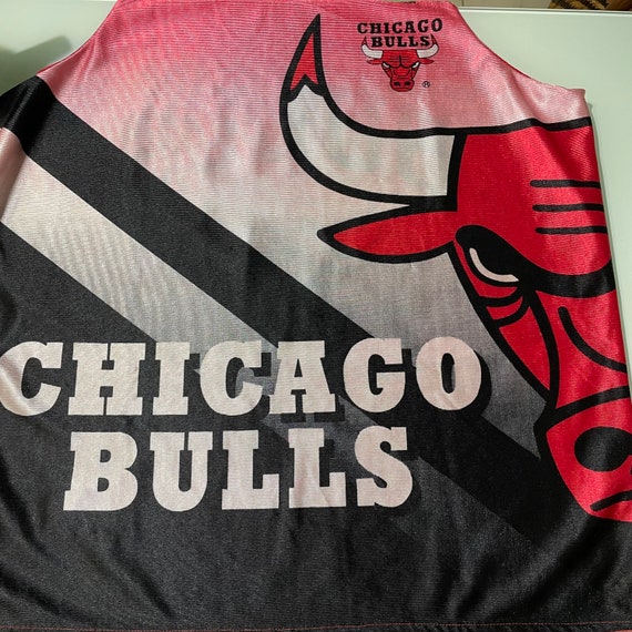 Vintage Reversible All Over Print Chicago Bulls J… - image 6