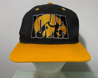 Vintage University of Iowa Hawkeyes Snapback Hat