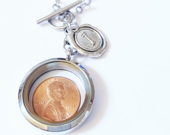 Penny Pendant Necklace, Living Floating Locket, Birthday Gifts for Women, Anniversary Gifts for Wife, Toggle Necklace Coin Jewelry Memory
