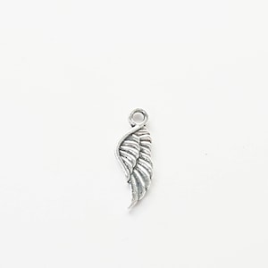 Angel Wings In Remembrance Loved One On The Wings of Love In Loving Memory Heaven