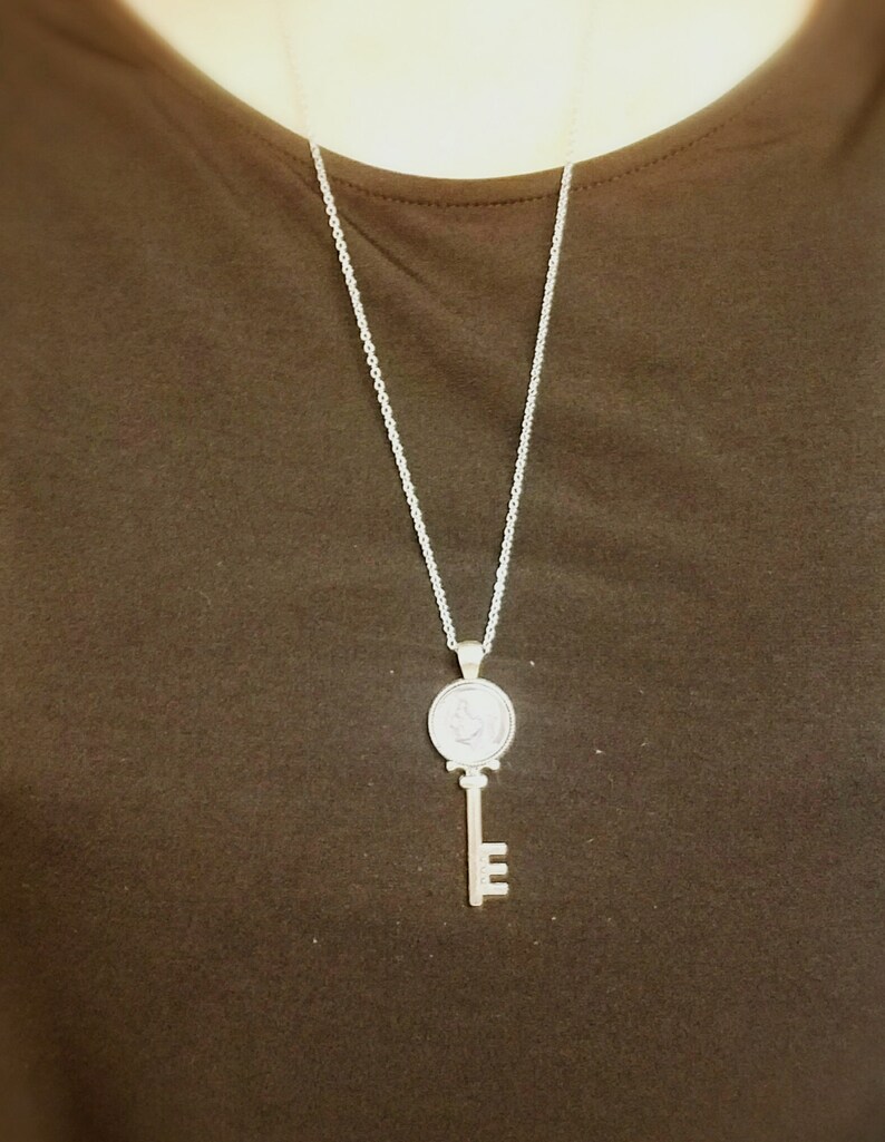 Birthday Commemorative Anniversary Dime Necklace /& Keychain Cabochon Cameo Key to My Heart Wedding 16th 18th 21st 30th 40th 50th 60th 70th