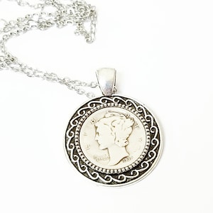80th Birthday Gifts for Women 1944 1945 1946 Dime Necklace Bezel Cameo Cabochon Pendant Born in 1945 Gifts for Grandma Nana Mother Mom