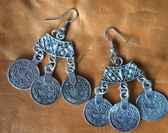 Vintage bohemian earrings Gypsy Chandelier Earrings with Long Dangling Coins Silver metal Gift for her Festival jewelry boho hippie