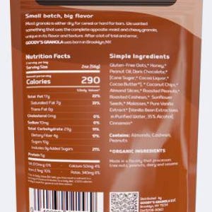 K&ouml;nnte beinhalten: Eine braune Granola-T&uuml;te mit dem Text "THE SNACK YOU DIDN'T KNOW YOU WERE WAITING FOR!" und "GOODY'S GRANOLA" aufgedruckt. Die T&uuml;te zeigt N&auml;hrwertangaben und Zutateninformationen, einschlie&szlig;lich "Small batch, big flavor."