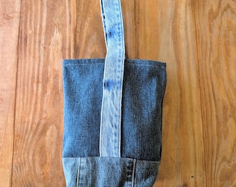 Upcycled Denim Double Wine Tote Bag: Eco-Friendly Bottle Carrier