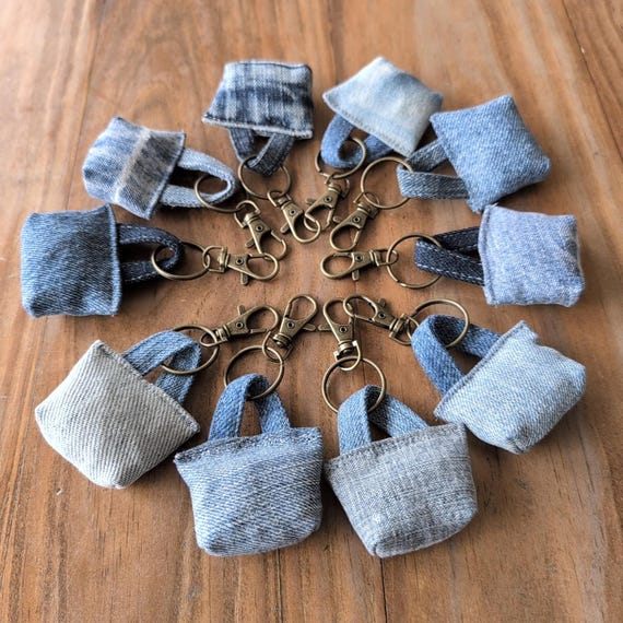 デニムリメイク☆キャンディBagチャーム•①☆6個セット Upcycled Denim Micro Tote Bag Keychain: Eco-friendly Clip Charm - Etsy