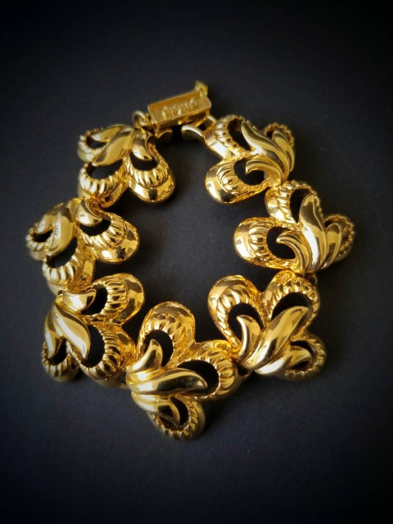 Stunning bracelet Vintage signed CRAFT DUGAL chuncky massive GoldTone alloy