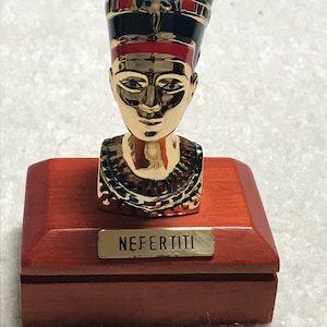 Egyptian Nefertiti Gold Figurine