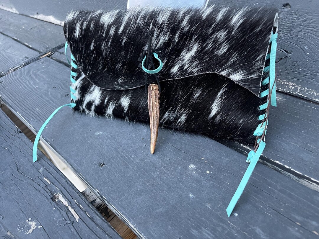 Showman ® Brown & White  Printed Hair on Cowhide Clutch
