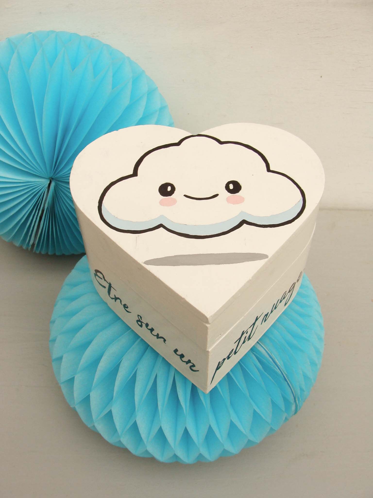 Boîte sur Un Petit Nuage