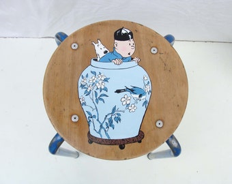 “The blue lotus” stool