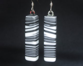 Zulu black and white fused glass dangle earrings.Dr Sawfish 2023